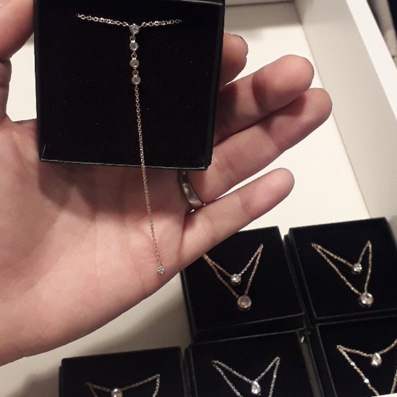 💎 18kt YG CZ Drop / Daity Gold Necklace - Picture 4 of 4